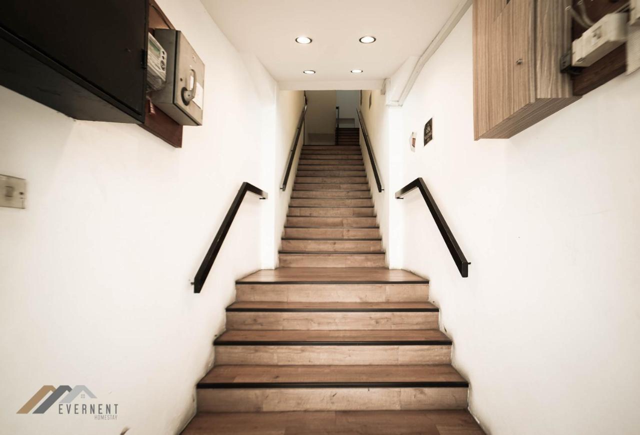 Welcome Inn By Evernent @ Pelita Commercial, Мірі Екстер'єр фото
