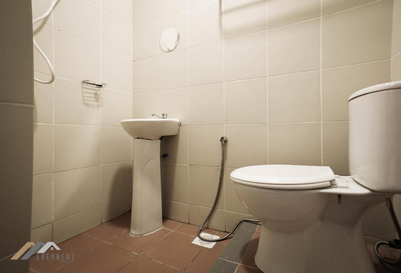 Welcome Inn By Evernent @ Pelita Commercial, Мірі Екстер'єр фото